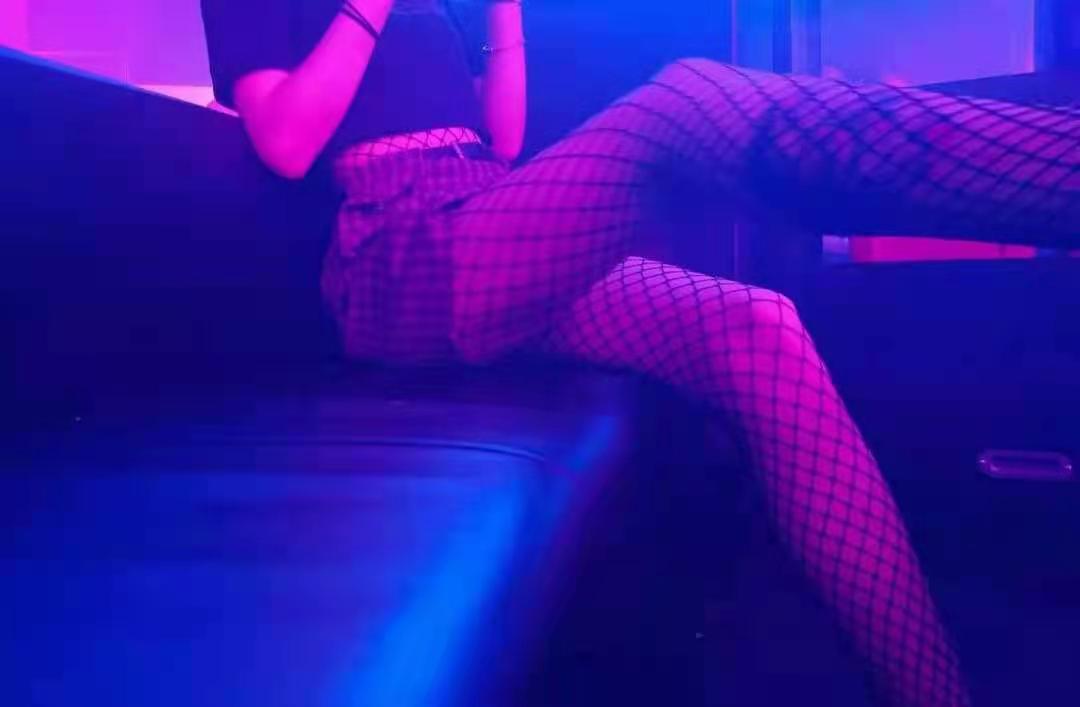 性感漂亮妹子兼职